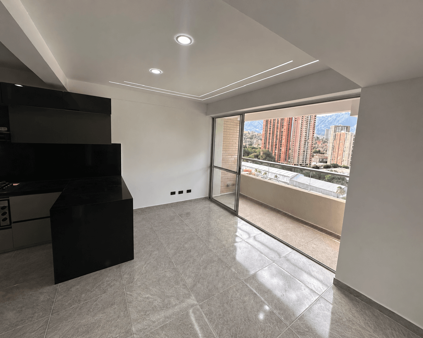 APARTAMENTO EN ARRIENDO UBICADO EN BELLO SECTOR FABRICATO - 2