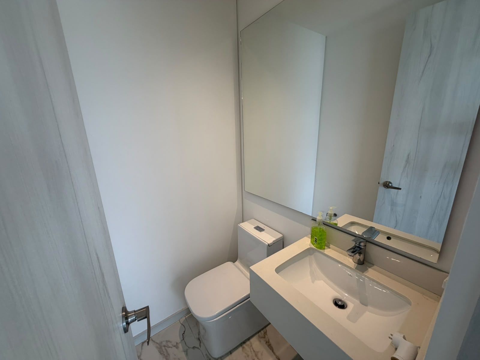 APARTAMENTO EN ARRIENDO UBICADO EN MEDELLÍN SECTOR POBLADO - 15