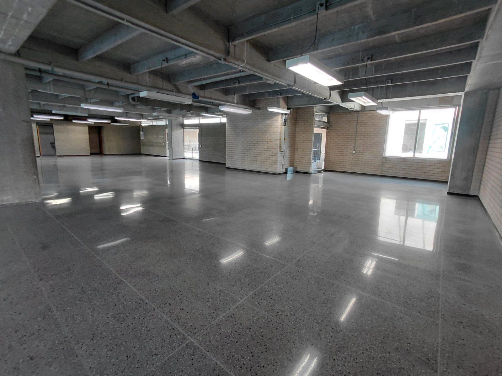 OFICINA EN ARRIENDO UBICADO EN MEDELLIN SECTOR GUAYABAL - 8