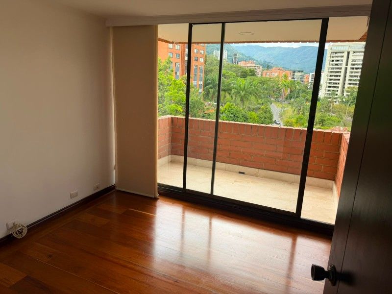 APARTAMENTO EN VENTA UBICADO EN EL POBLADO SECTOR LOS BALSOS - 6