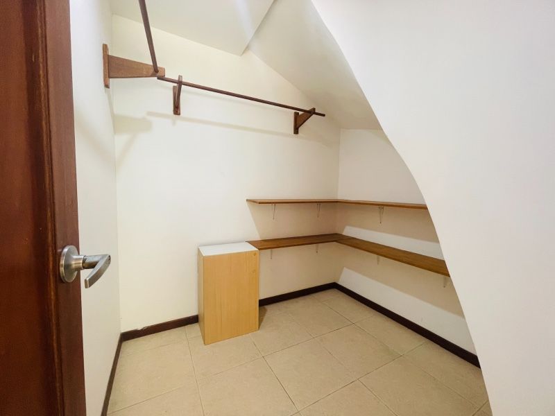 CASA EN ARRIENDO UBICADA EN MEDELLÍN POR EL SECTOR SAN LUCAS - 13