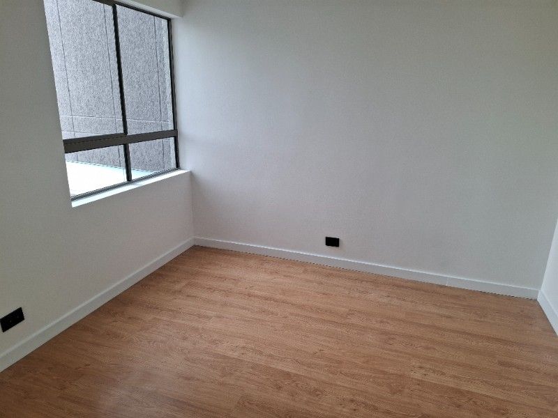 APARTAMENTO EN VENTA UBICADO EN MEDELLIN SECTOR LOMA DE LOS BERNAL - 5