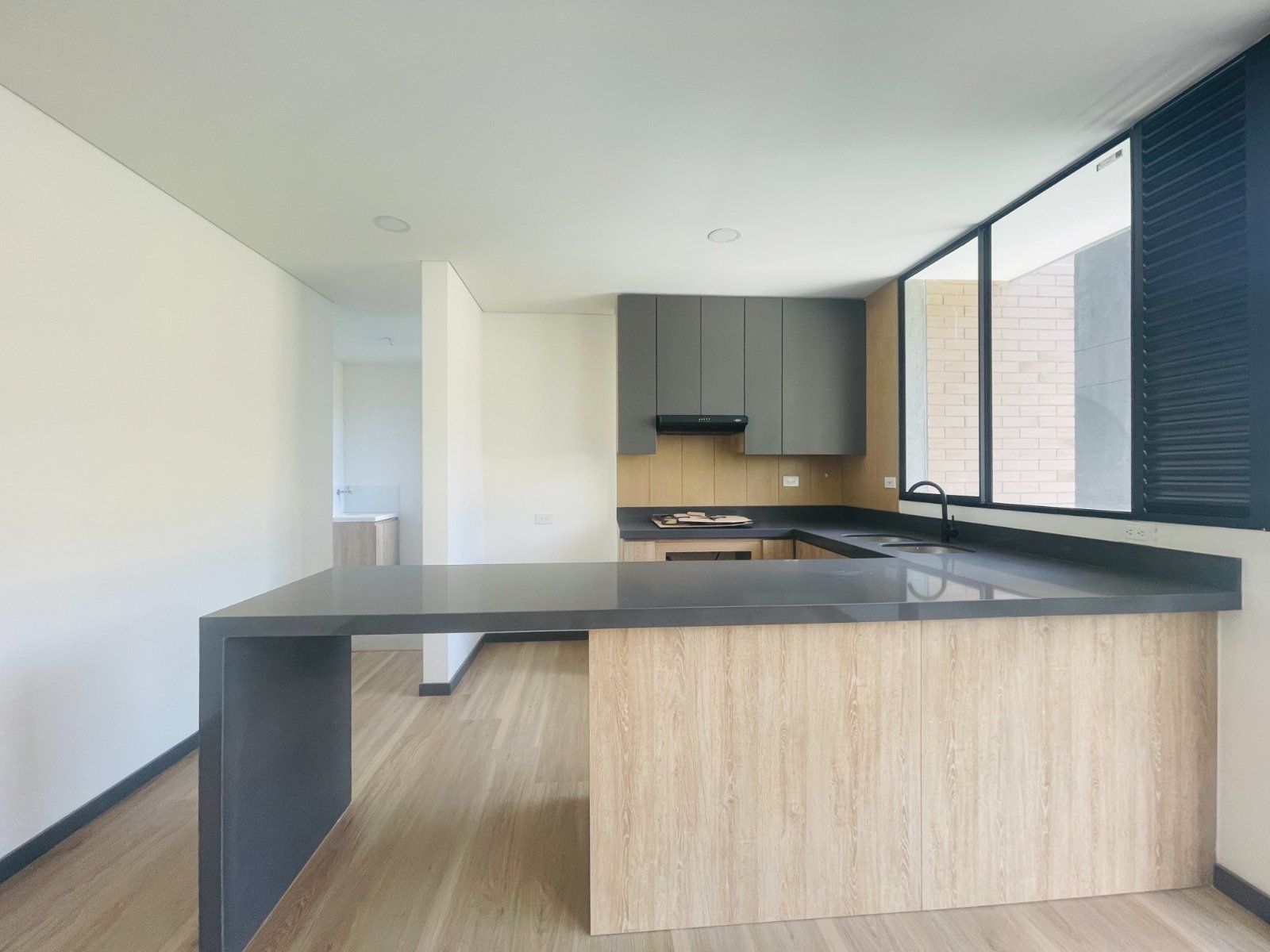 APARTAMENTO EN VENTA UBICADO EN ENVIGADO SECTOR LOMA LAS BRUJAS - 5