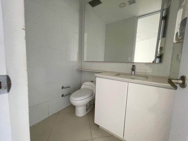 OFICINA EN ARRIENDO UBICADA EN MEDELLIN SECTOR POBLADO - 10