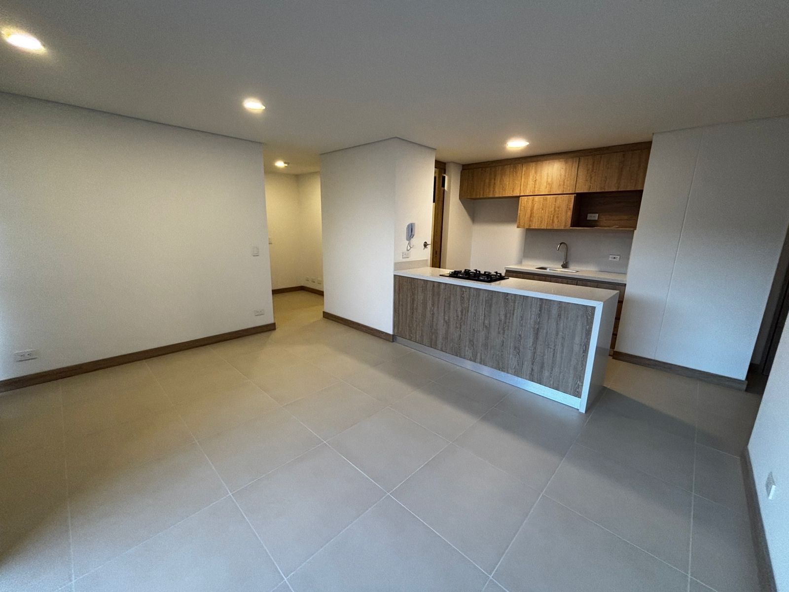 APARTAMENTO EN ARRIENDO UBICADO EN ENVIGADO SECTOR LA CUENCA