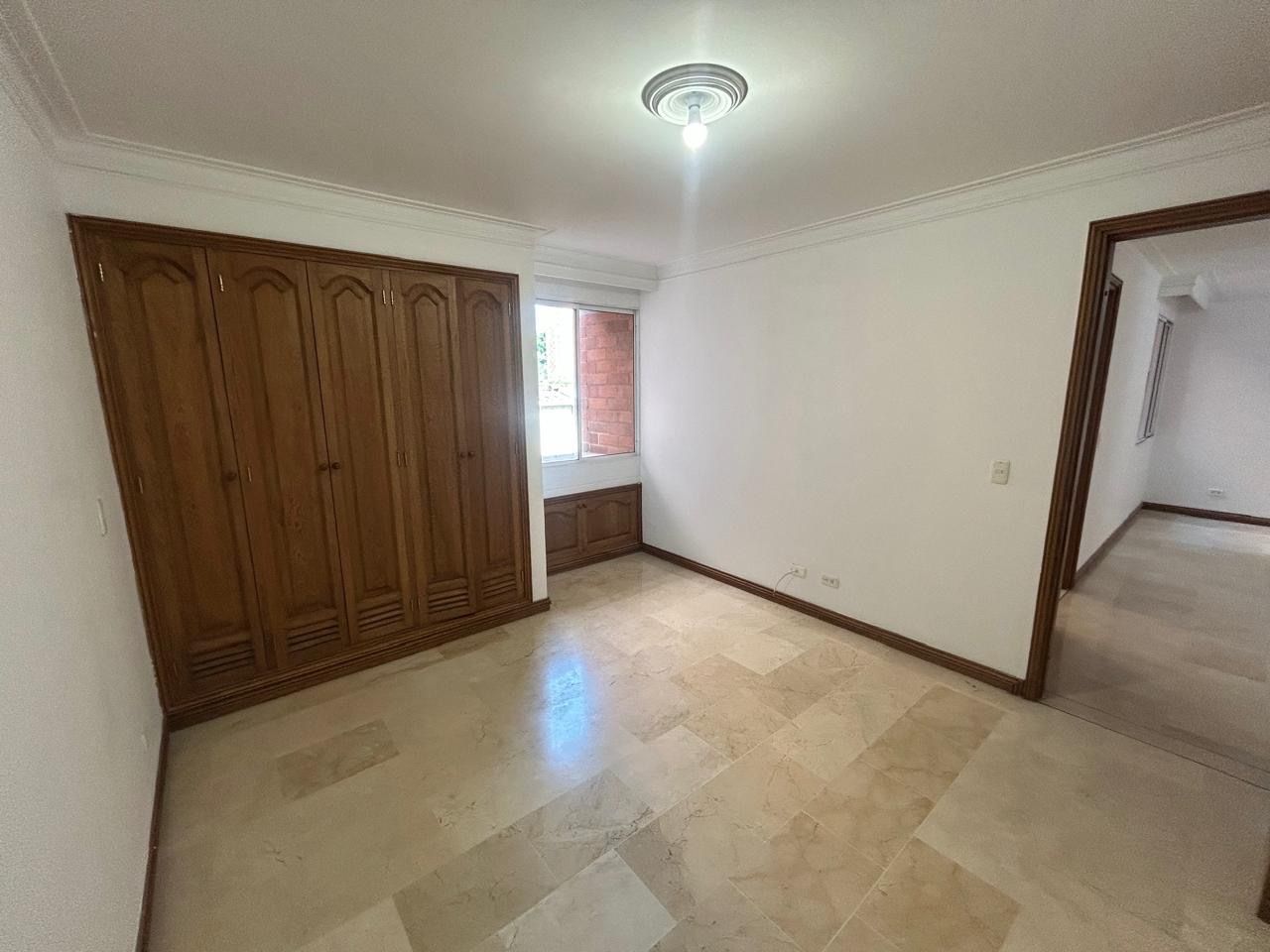 APARTAMENTO EN ARRIENDO UBICADO EN MEDELLIN SECTOR LAURELES - 11