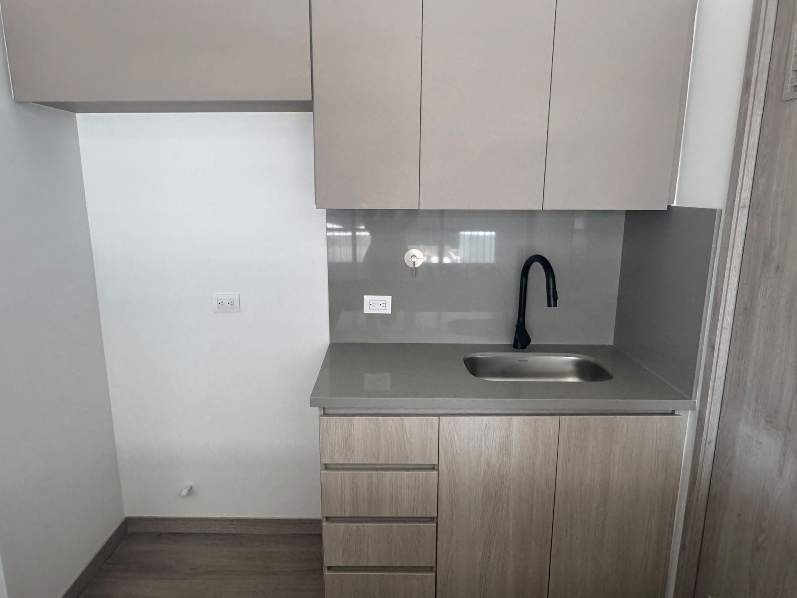 APARTAMENTO EN ARRIENDO UBICADO EN MEDELLIN SECTOR POBLADO - 3