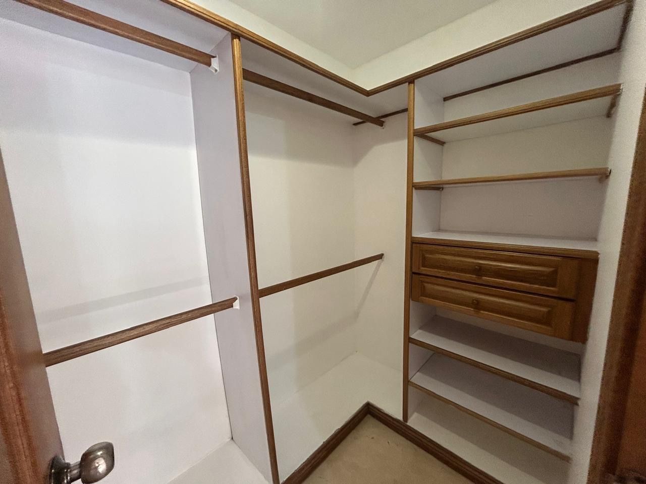 APARTAMENTO EN ARRIENDO UBICADO EN MEDELLIN SECTOR LAURELES - 13