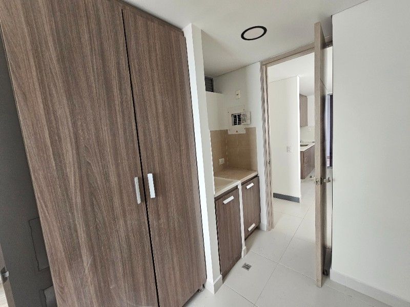 APARTAMENTO EN ARRIENDO UBICADO EN MEDELLÍN POR EL SECTOR CASTROPOL - 10