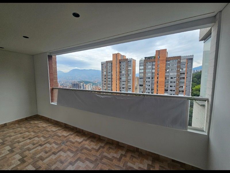 APARTAMENTO EN ARRIENDO UBICADO EN MEDELLÍN POR EL SECTOR CASTROPOL - 3