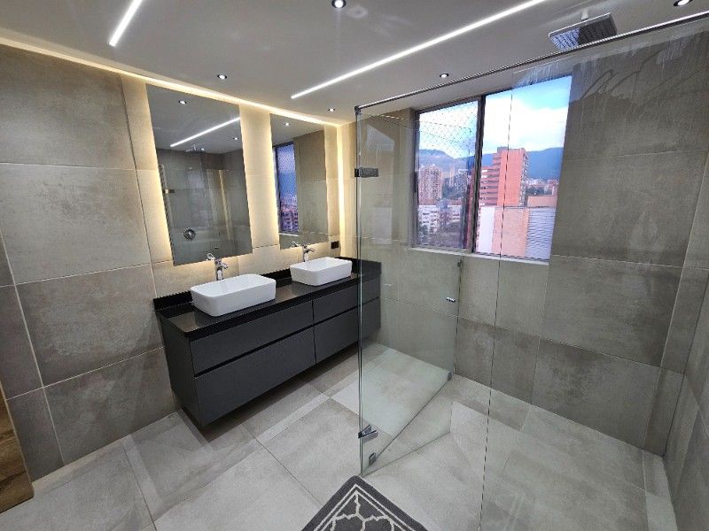 APARTAMENTO EN ARRIENDO UBICADO EN MEDELLIN SECTOR LOS BALSOS - 22