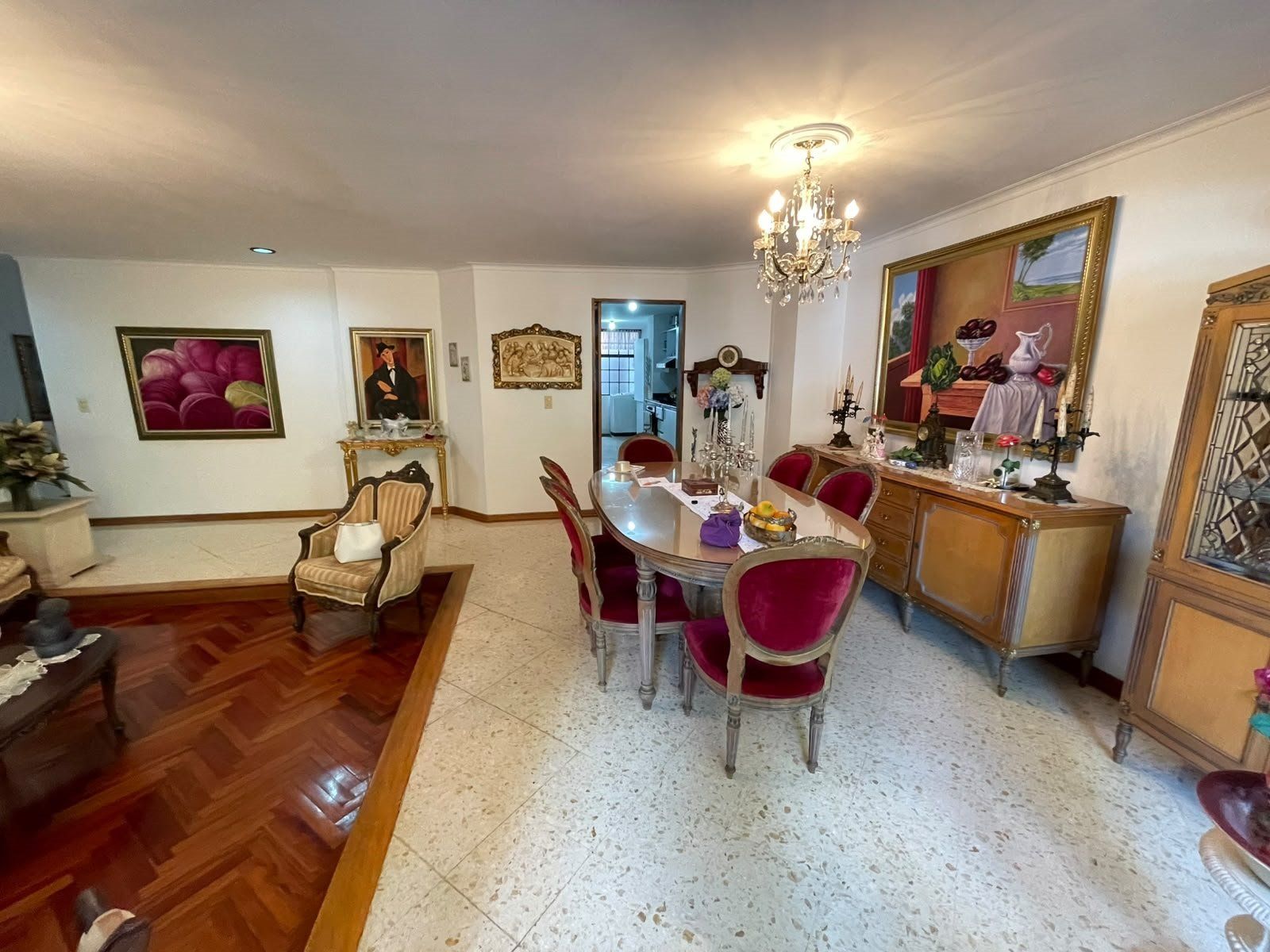 APARTAMENTO EN ARRIENDO UBICADO MEDELLÍN SECTOR LAURELES - 3