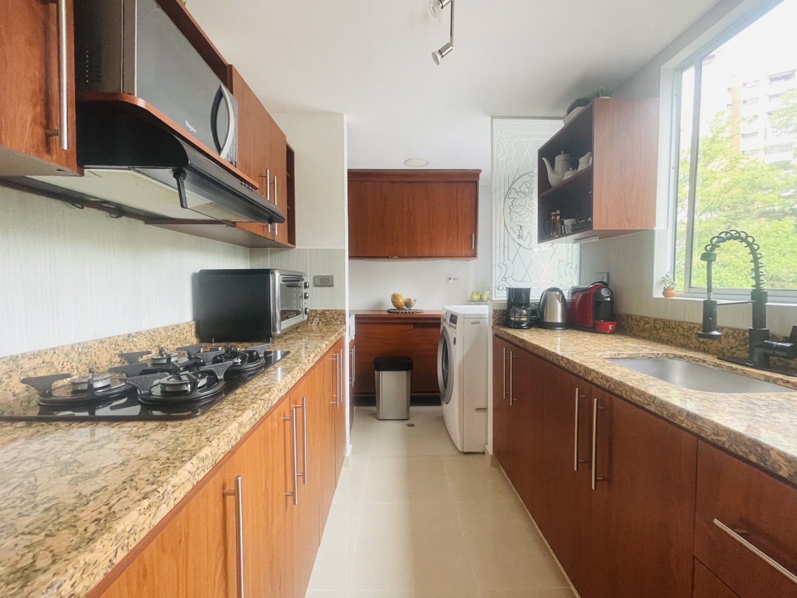 APARTAMENTO EN VENTA UBICADO EN MEDELLÍN SECTOR POBLADO - 6
