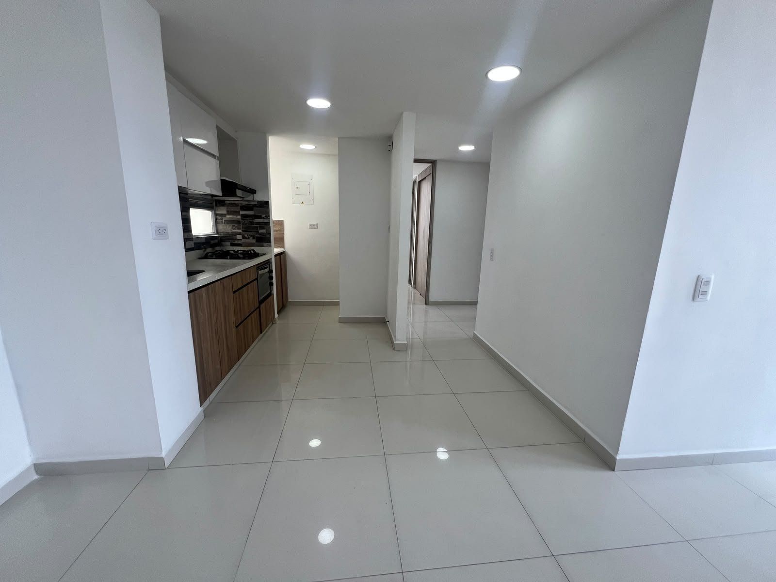 APARTAMENTO EN ARRIENDO UBICADO BELLO SECTOR AMAZONIA - 4