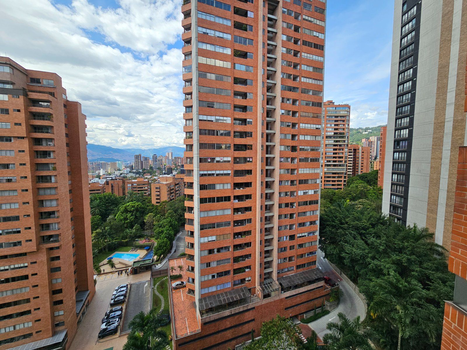 APARTAMENTO EN ARRIENDO UBICADO EN MEDELLIN SECTOR EL POBLADO - 19