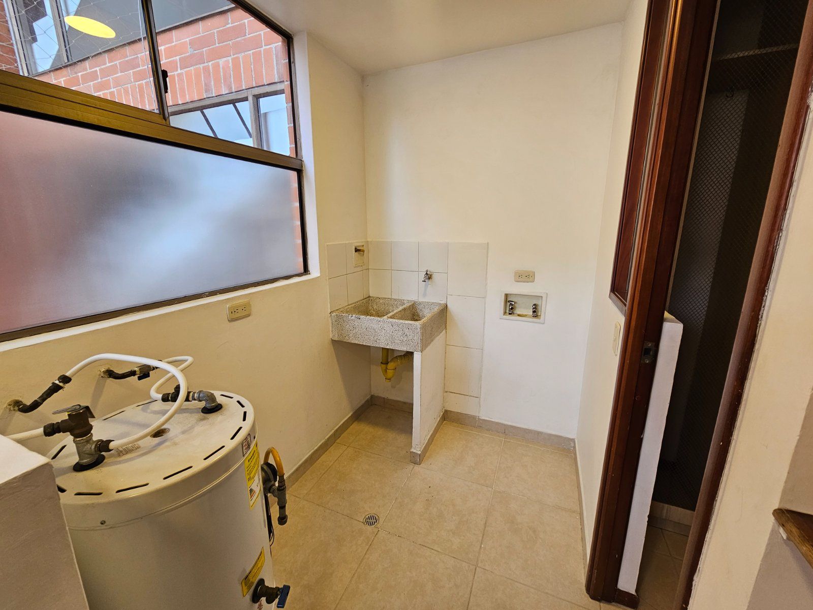 APARTAMENTO EN ARRIENDO UBICADO EN MEDELLIN SECTOR EL POBLADO - 17