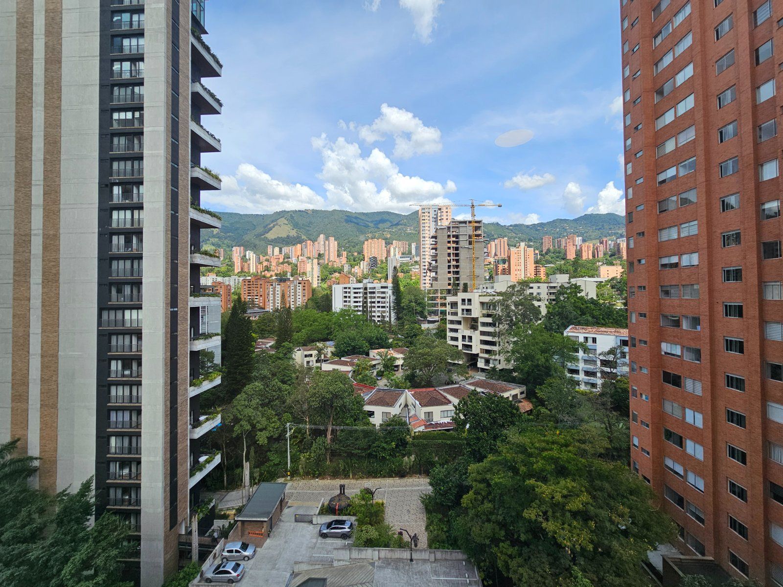 APARTAMENTO EN ARRIENDO UBICADO EN MEDELLIN SECTOR EL POBLADO - 20