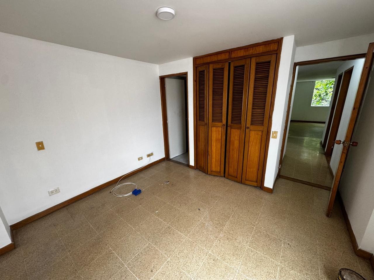 APARTAMENTO EN ARRIENDO UBICADO EN MEDELLIN SECTOR LAURELES - 8