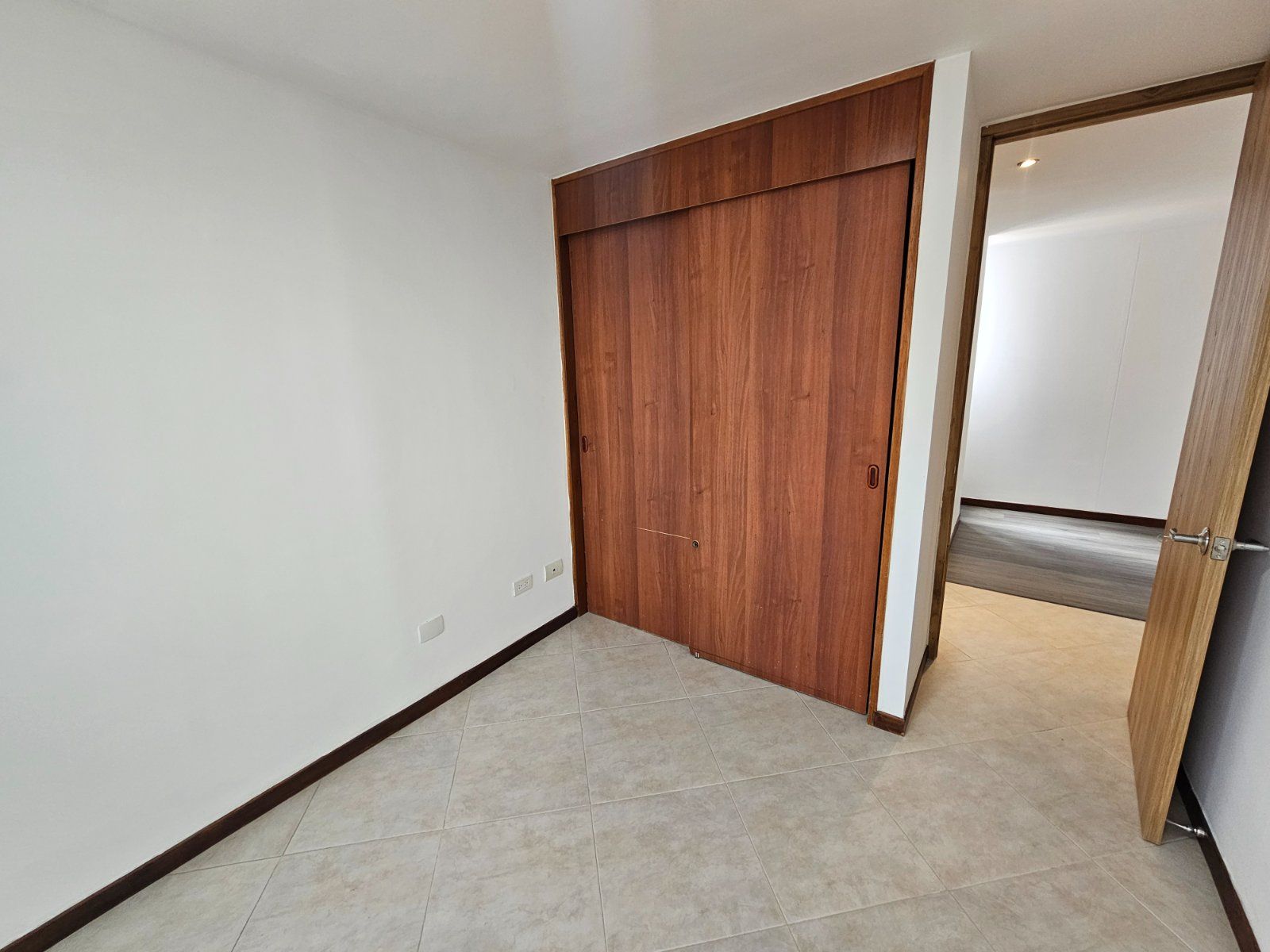 APARTAMENTO EN ARRIENDO UBICADO EN MEDELLÍN SECTOR EL POBLADO - 9