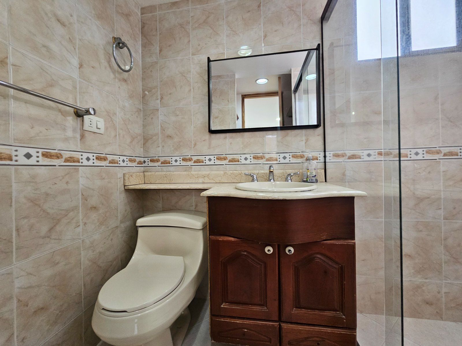 APARTAMENTO EN ARRIENDO UBICADO EN MEDELLÍN SECTOR EL POBLADO - 14