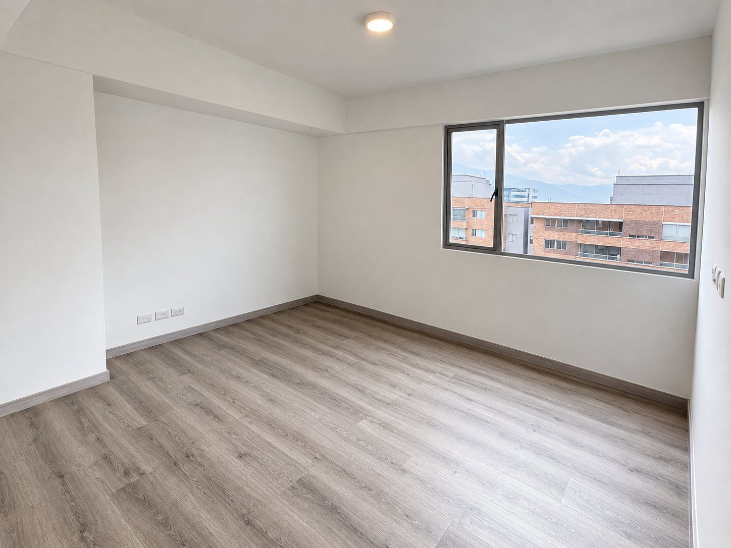APARTAMENTO EN ARRIENDO UBICADO MEDELLIN SECTOR EL POBLADO - 5