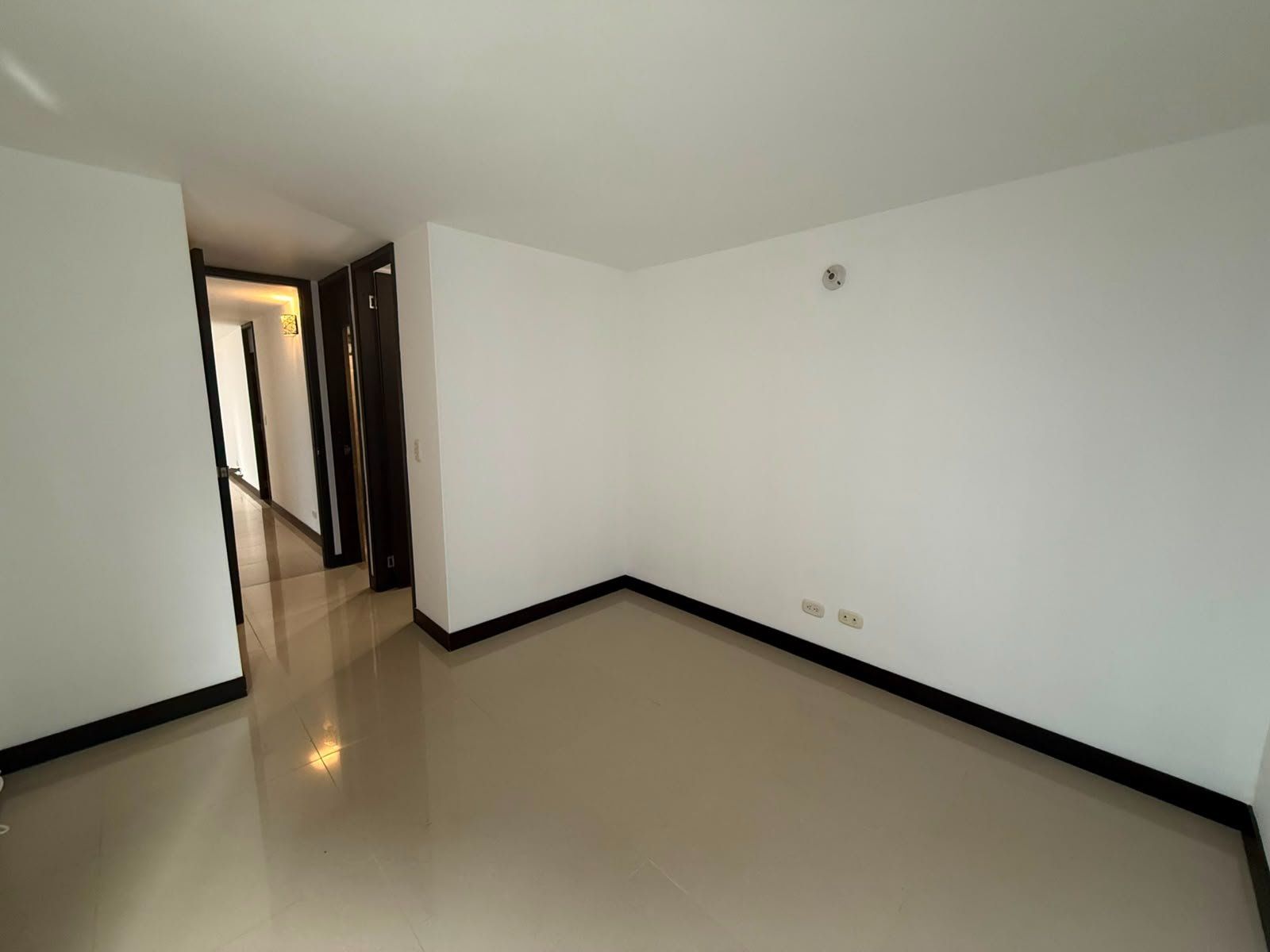APARTAMENTO EN ARRIENDO UBICADO MEDELLÍN SECTOR POBLADO - 7
