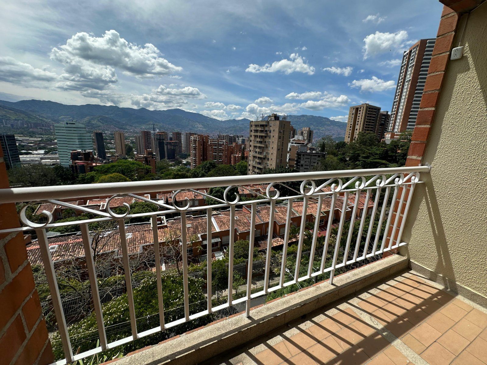 APARTAMENTO EN ARRIENDO UBICADO MEDELLÍN SECTOR CASTROPOL - 11