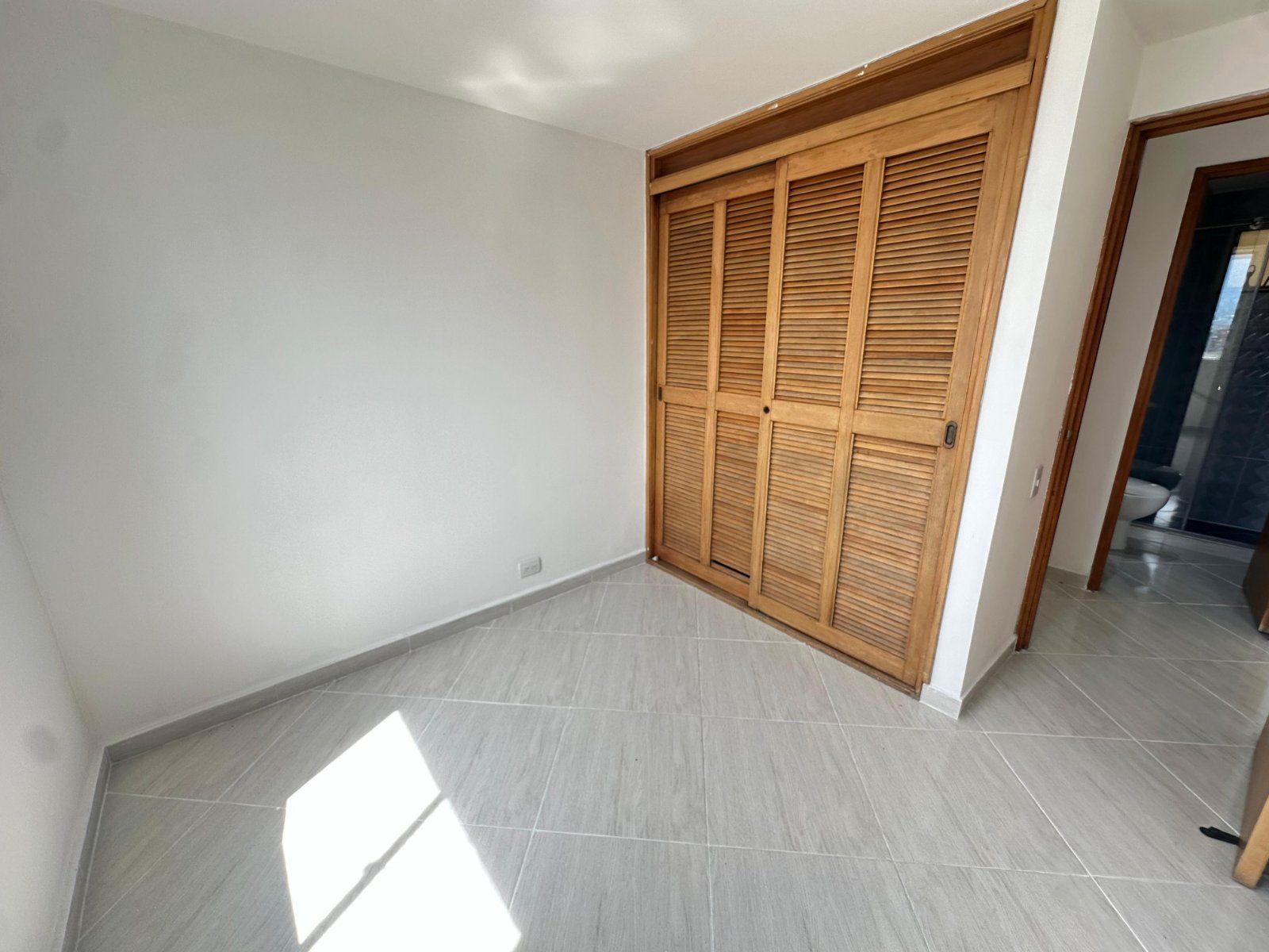 APARTAMENTO EN ARRIENDO UBICADO MEDELLÍN SECTOR CASTROPOL - 5