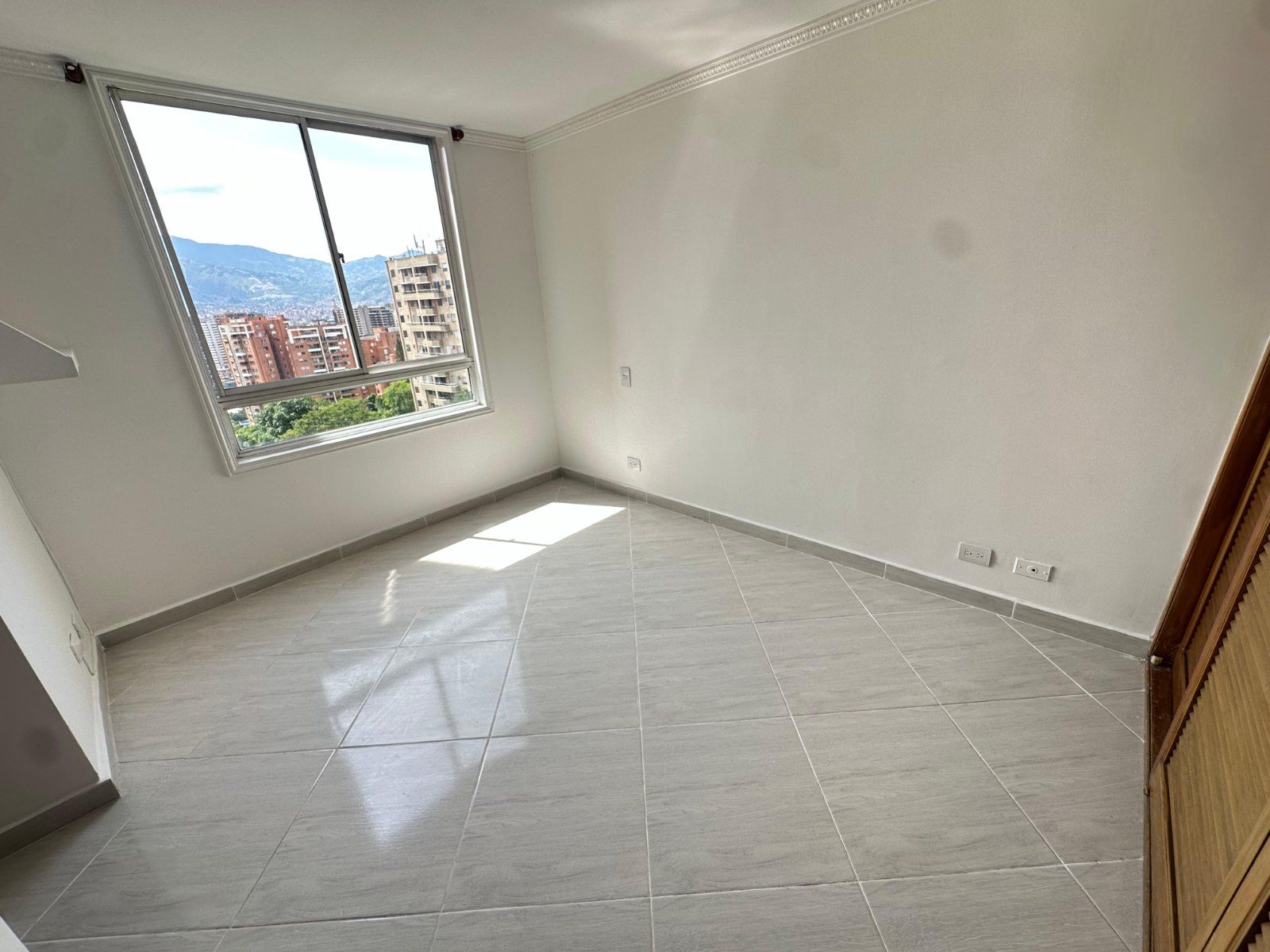 APARTAMENTO EN ARRIENDO UBICADO MEDELLÍN SECTOR CASTROPOL - 6