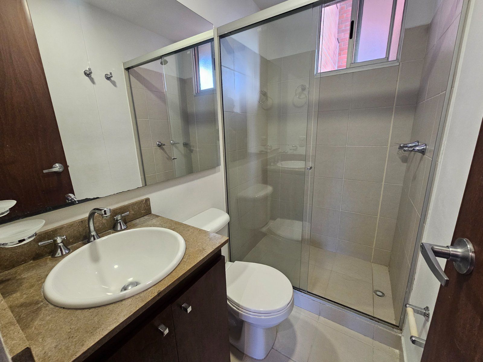 APARTAMENTO EN ARRIENDO UBICADO EN ENVIGADO SECTOR LOMA DEL ESMERALDAL - 10
