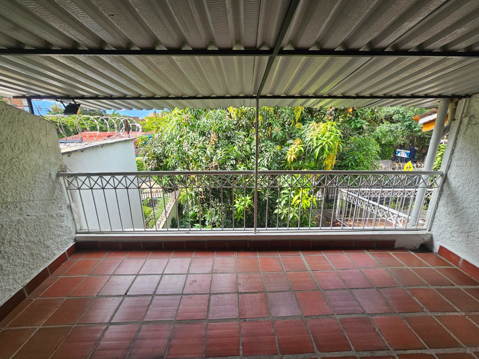 CASA EN ARRIENDO UBICADA MEDELLIN SECTOR LOS BALSOS - 19