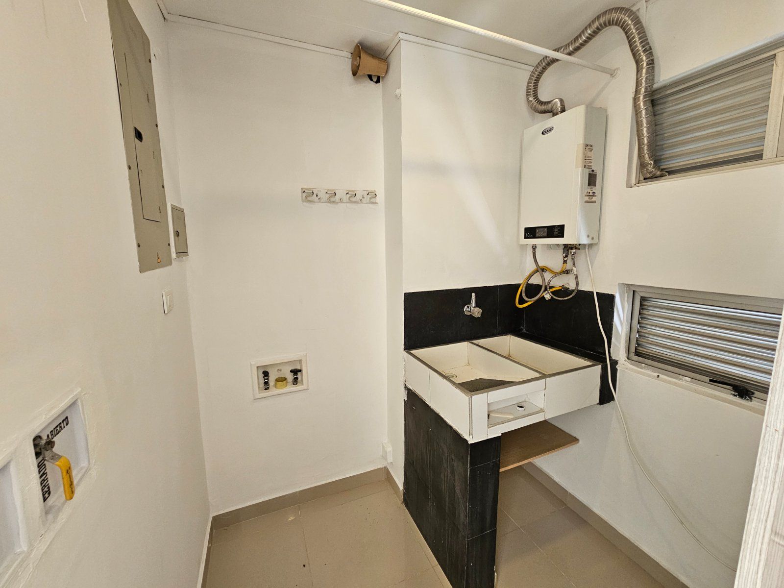CASA EN ARRIENDO UBICADA EN MEDELLÍN SECTOR LOS BALSOS - 18