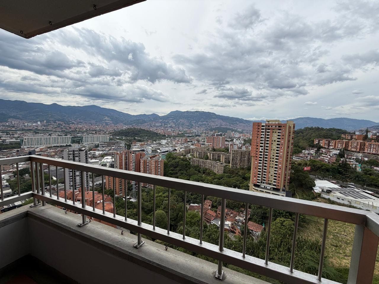 APARTAMENTO EN ARRIENDO UBICADO MEDELLÍN SECTOR POBLADO - 18