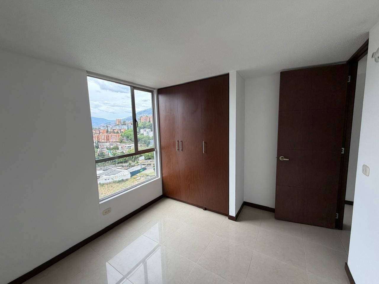 APARTAMENTO EN ARRIENDO UBICADO MEDELLÍN SECTOR POBLADO - 12