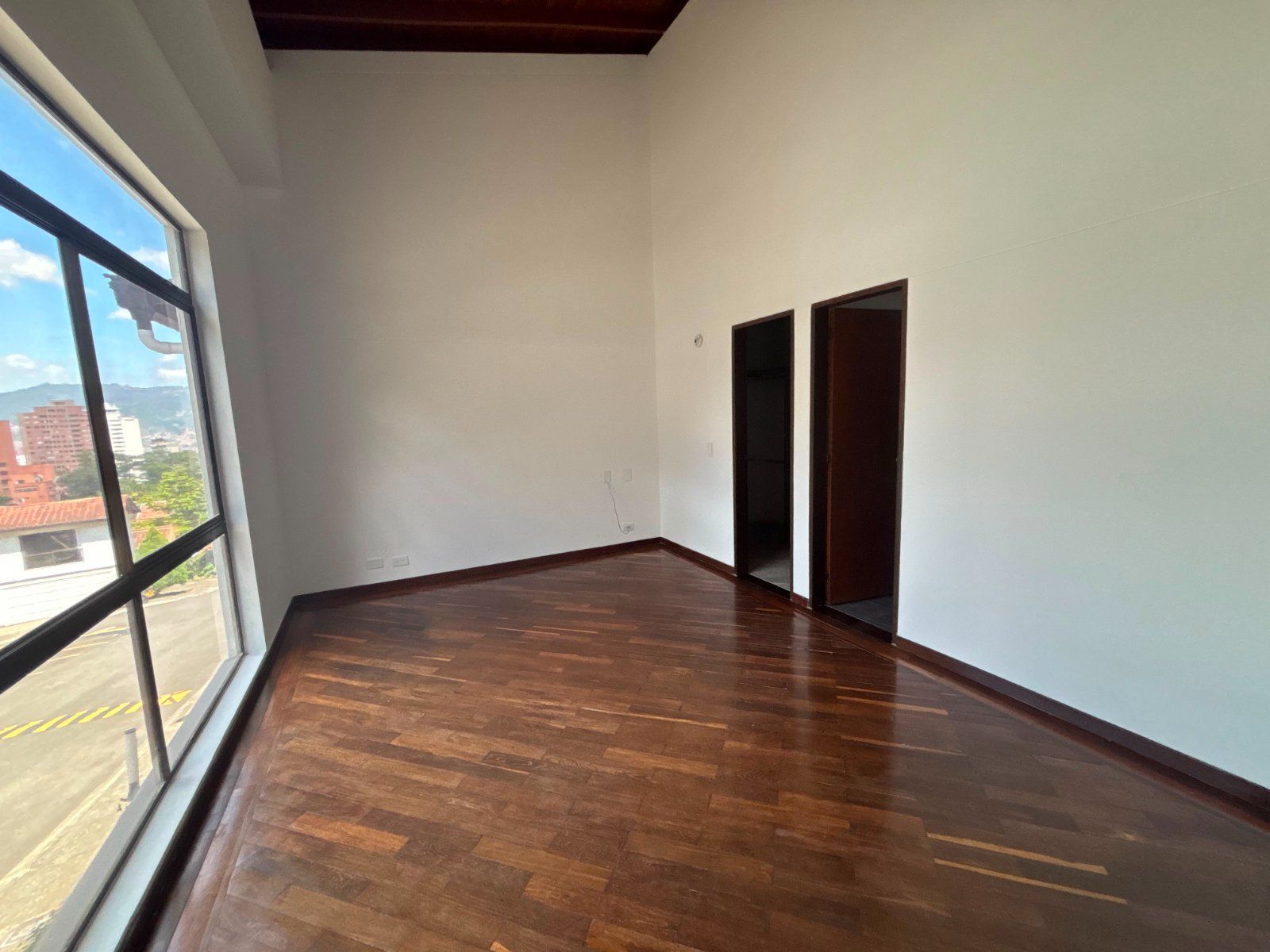 CASA EN ARRIENDO UBICADA EN MEDELLÍN SECTOR SAN LUCAS - 6