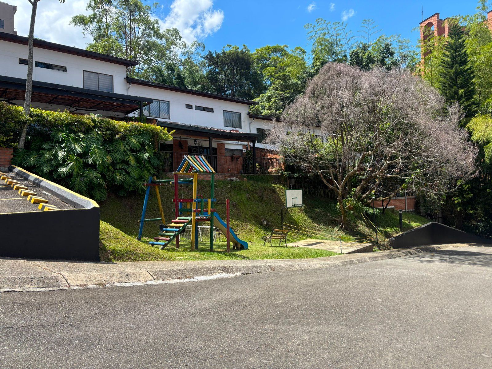 CASA EN ARRIENDO UBICADA EN MEDELLÍN SECTOR SAN LUCAS - 20