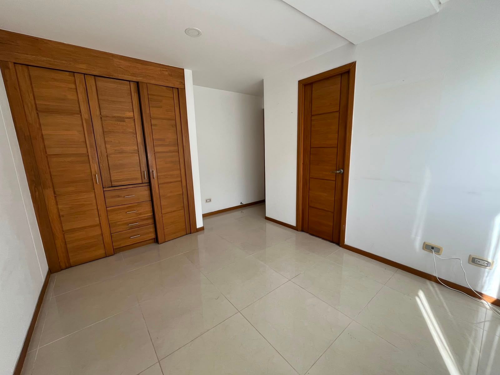 APARTAMENTO EN ARRIENDO UBICADO EN SABANETA SECTOR LAS LOMITAS - 7