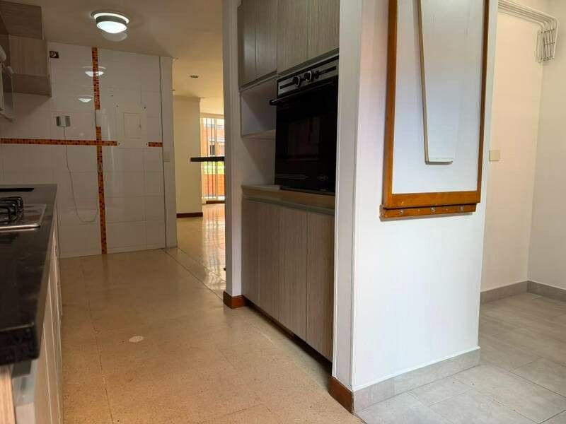 APARTAMENTO EN VENTA UBICADO EN MEDELLIN SECTOR LAURELES - 7