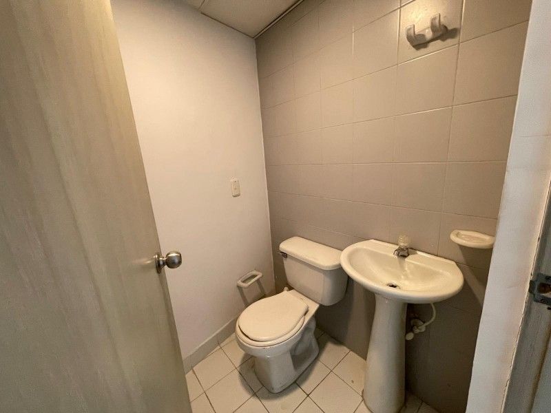 OFICINA EN ARRIENDO EN EL POBLADO MEDELLÍN - 6