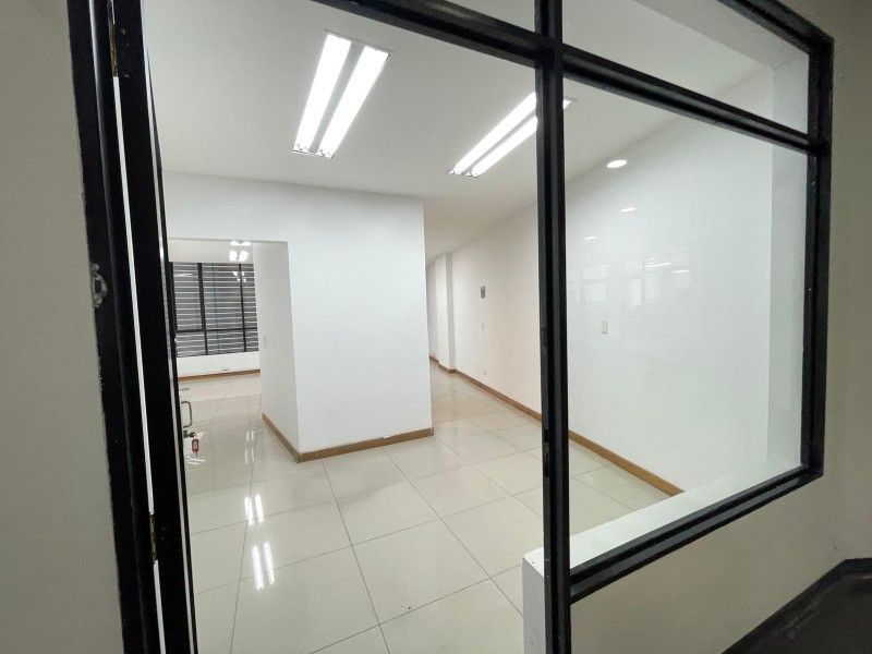 OFICINA EN ARRIENDO EN EL POBLADO MEDELLÍN - 4