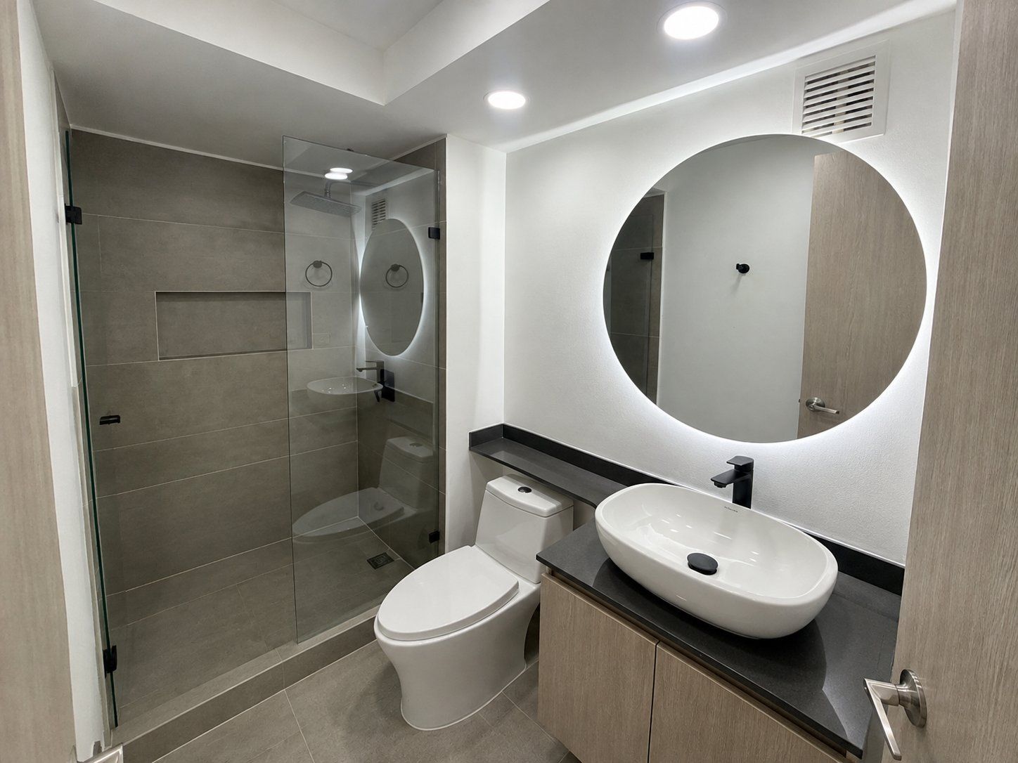 APARTAMENTO EN ARRIENDO UBICADO EN MEDELLIN SECTOR EL POBLADO - 8