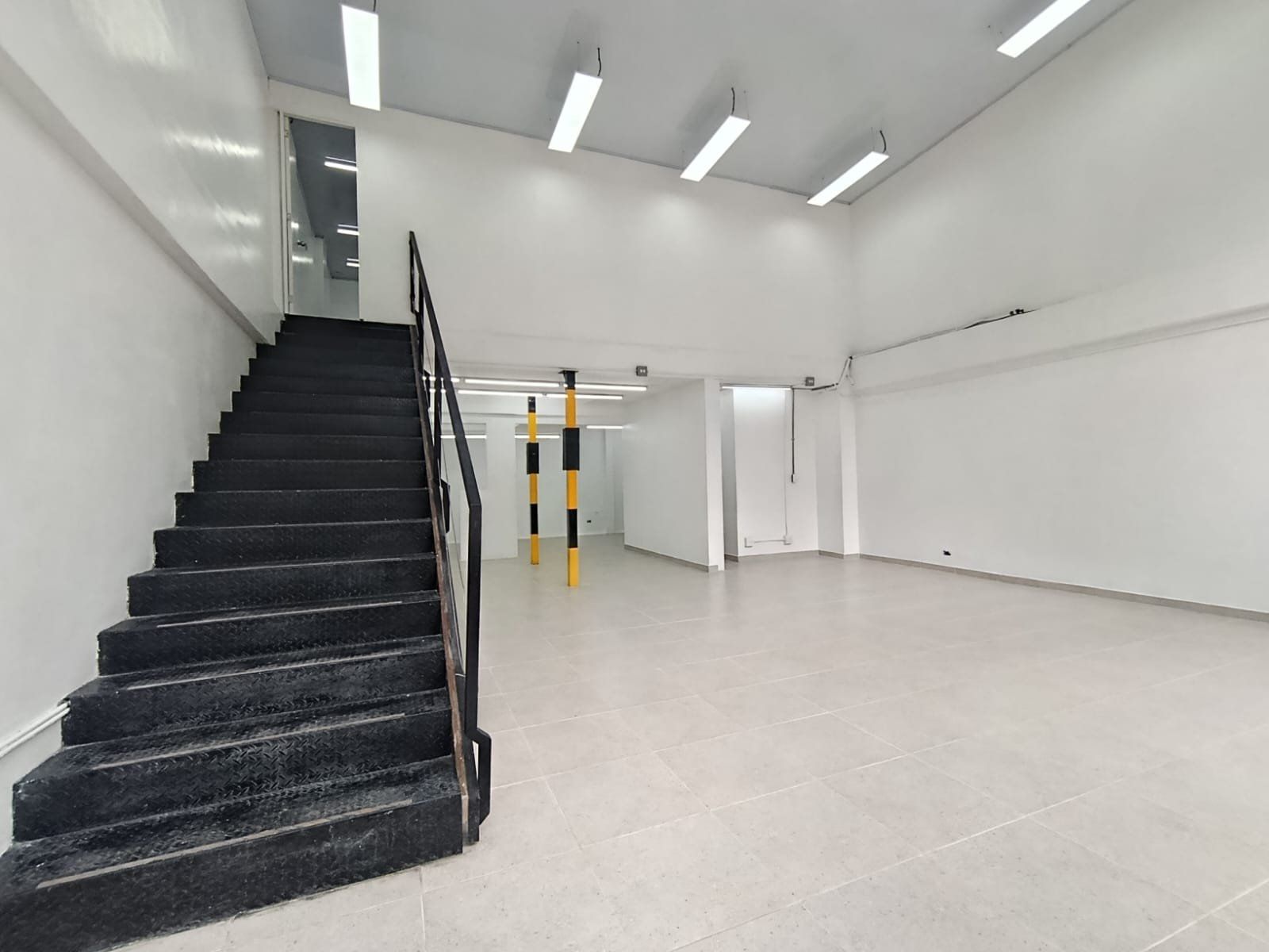 LOCAL EN ARRIENDO UBICADO EN MEDELLÍN SECTOR SAN LUCAS - 4