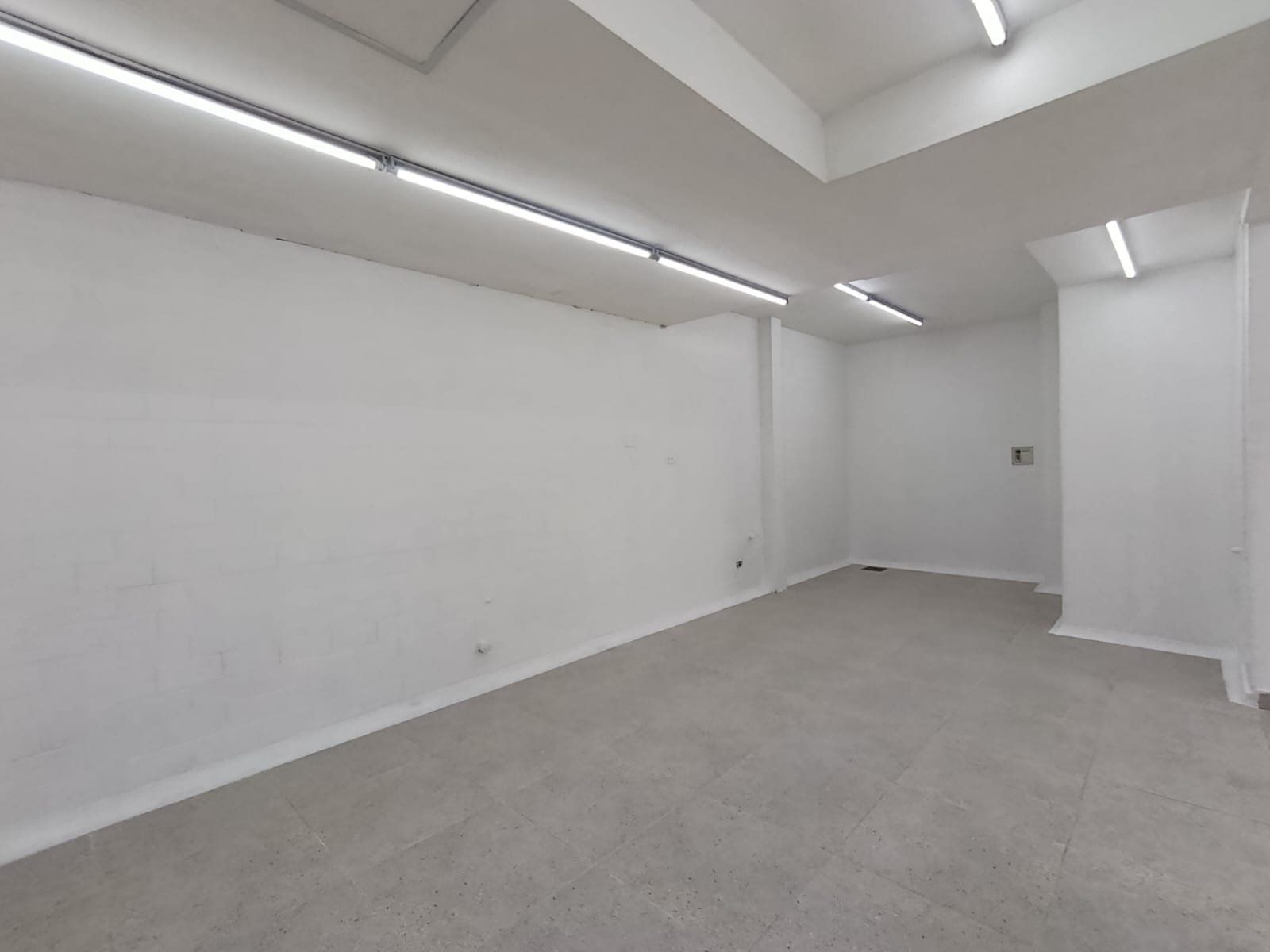 LOCAL EN ARRIENDO UBICADO EN MEDELLÍN SECTOR SAN LUCAS - 6