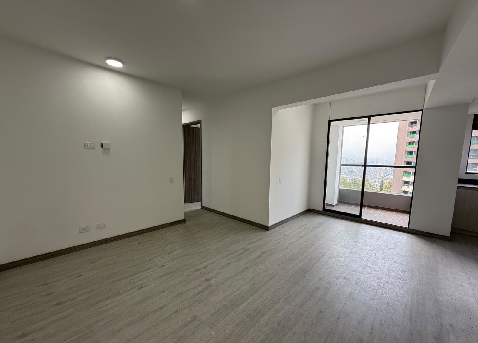 APARTAMENTO EN ARRIENDO UBICADO EN MEDELLÍN POR EL SECTOR LAS PALMAS