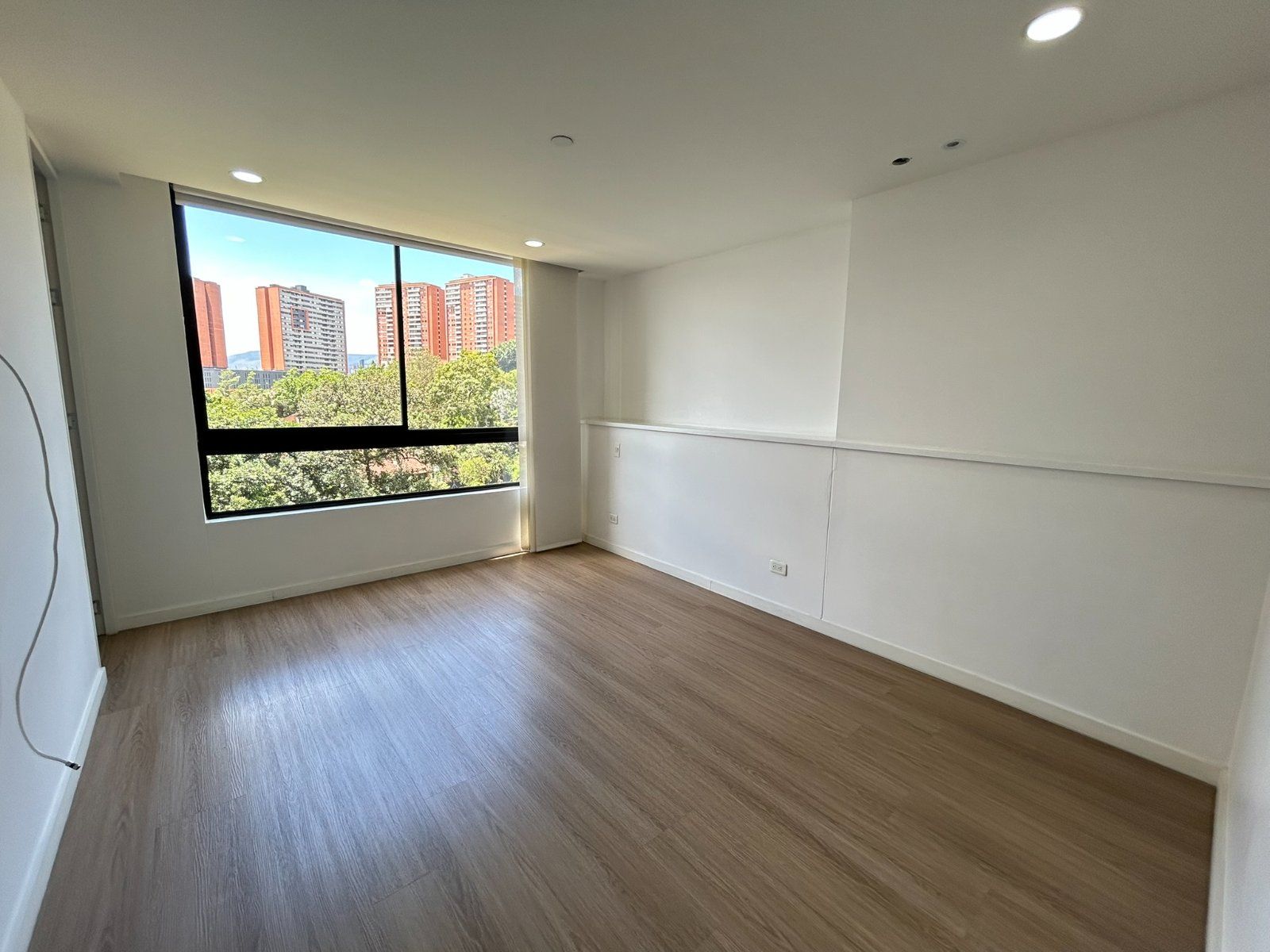 APARTAMENTO EN ARRIENDO UBICADO EN ENVIGADO SECTOR LAS BRUJAS - 12