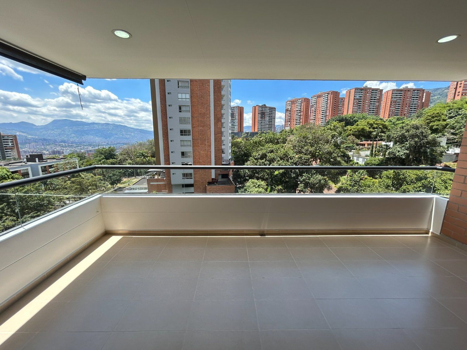 APARTAMENTO EN ARRIENDO UBICADO EN ENVIGADO SECTOR LAS BRUJAS - 15