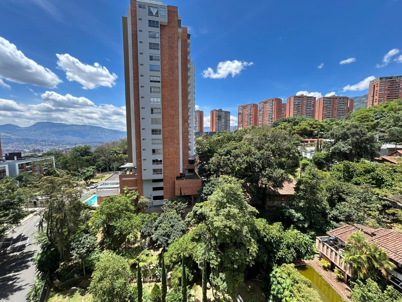 APARTAMENTO EN ARRIENDO UBICADO EN ENVIGADO SECTOR LAS BRUJAS - 18