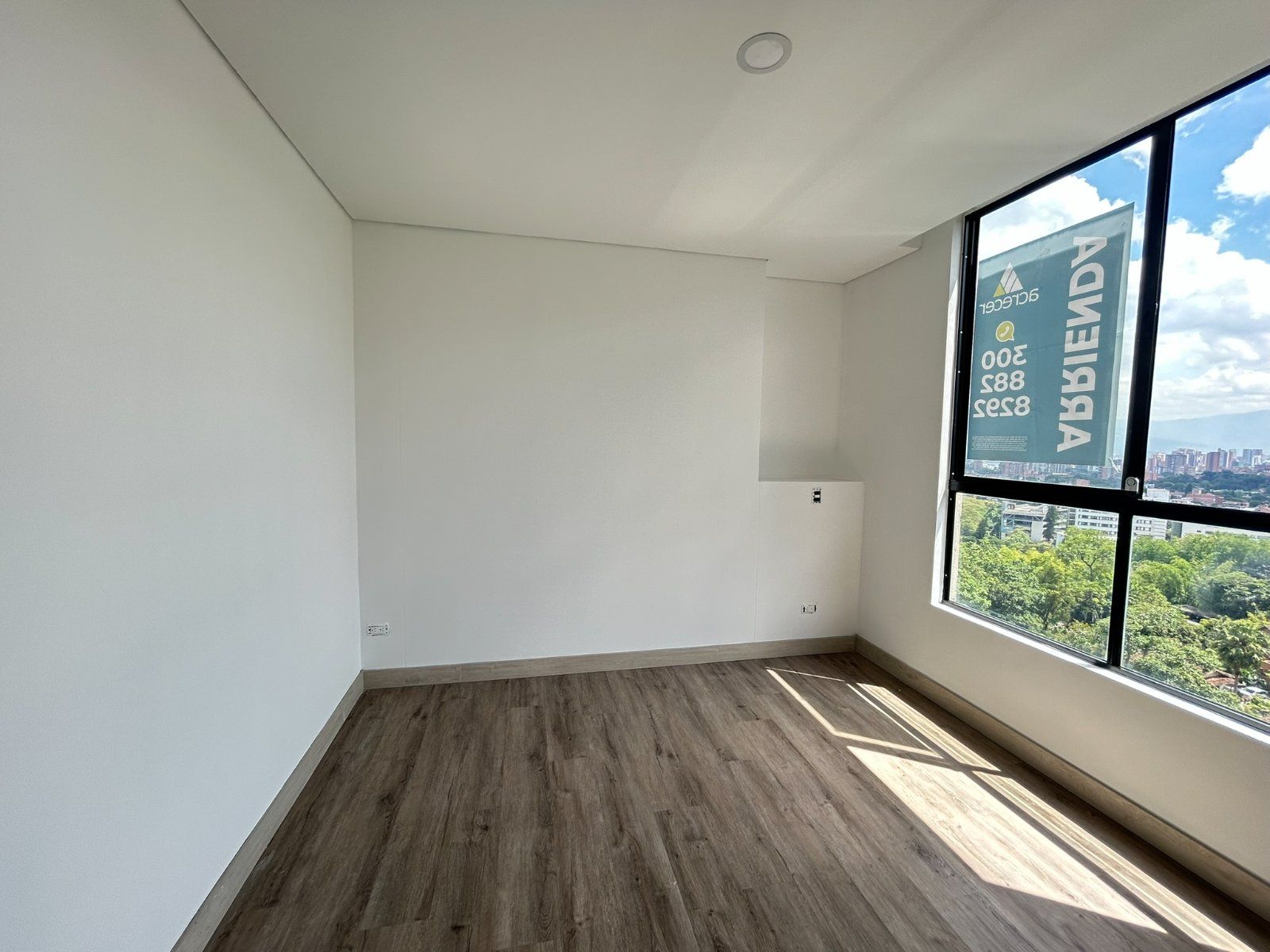 APARTAMENTO EN ARRIENDO UBICADO EN ENVIGADO SECTOR LOMA DE LAS BRUJAS - 10
