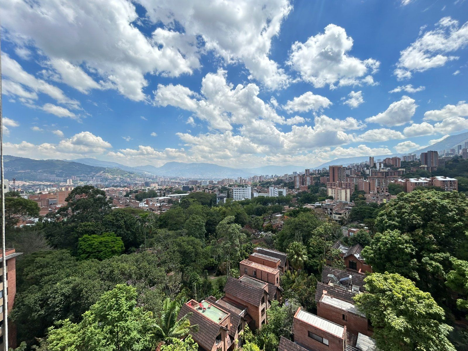 APARTAMENTO EN ARRIENDO UBICADO EN ENVIGADO SECTOR LOMA DE LAS BRUJAS - 17