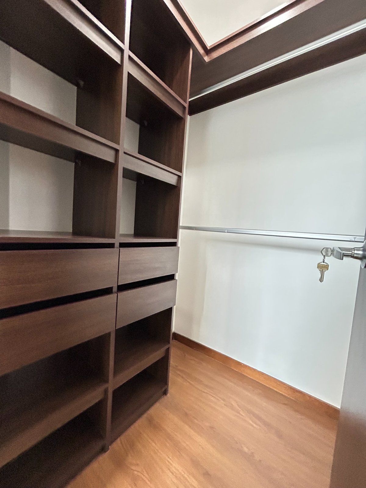APARTAMENTO EN ARRIENDO UBICADO EN ENVIGADO SECTOR LOMA DEL ESMERALDAL - 10